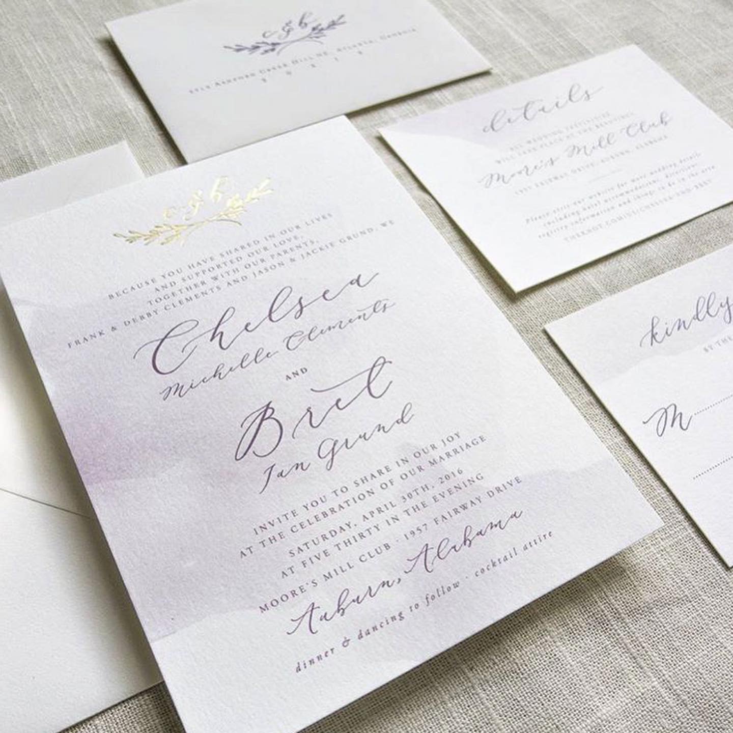 An example of letterpress printing combined with digital printing. 